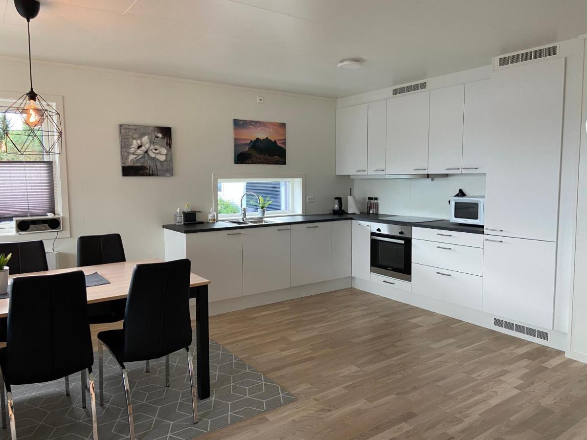 Veien Til Senja Apartment Финснес Екстериор снимка